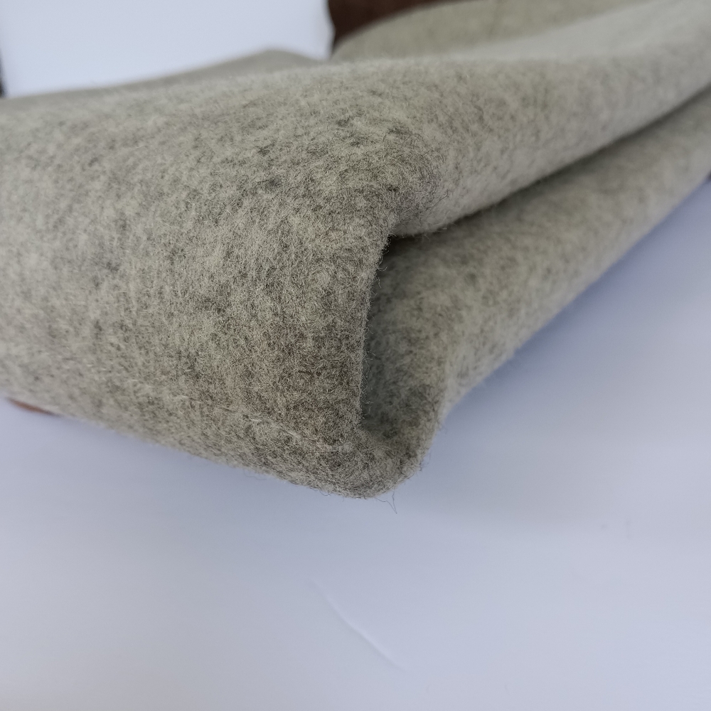 Graf Lantz Merino Wool Felt Messenger Bag - Grey & Brown - Picture 13 of 15